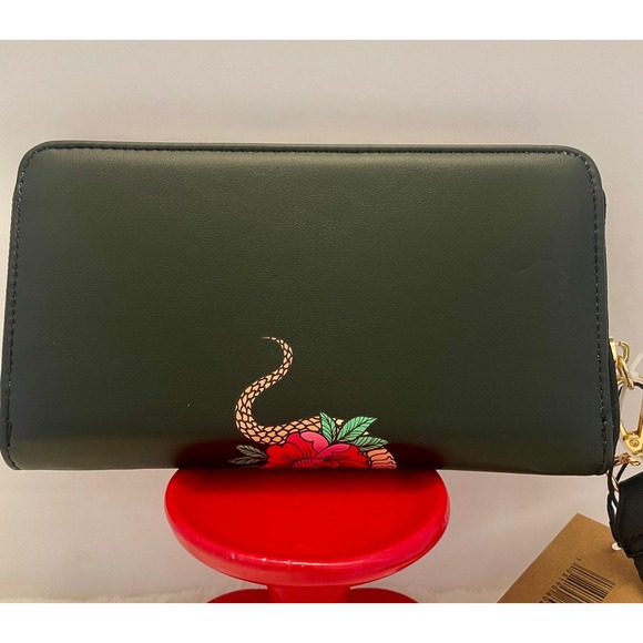 Steve Madden BZIP-SN LUNAR NEW YEAR of‎ the SNAKE Black Wristlet Wallet